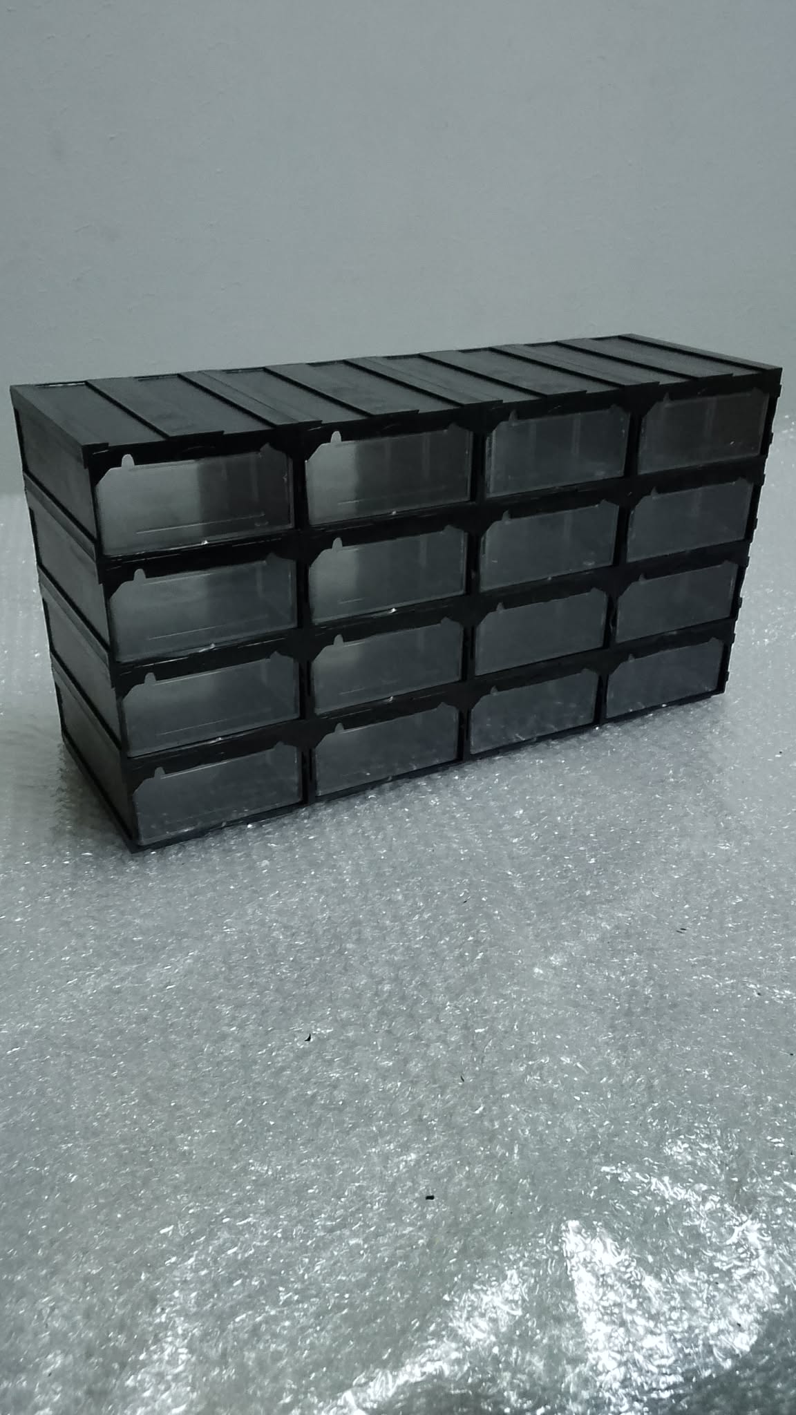 Bloc Tiroirs 16 Cases - Petit Modèle (PM)